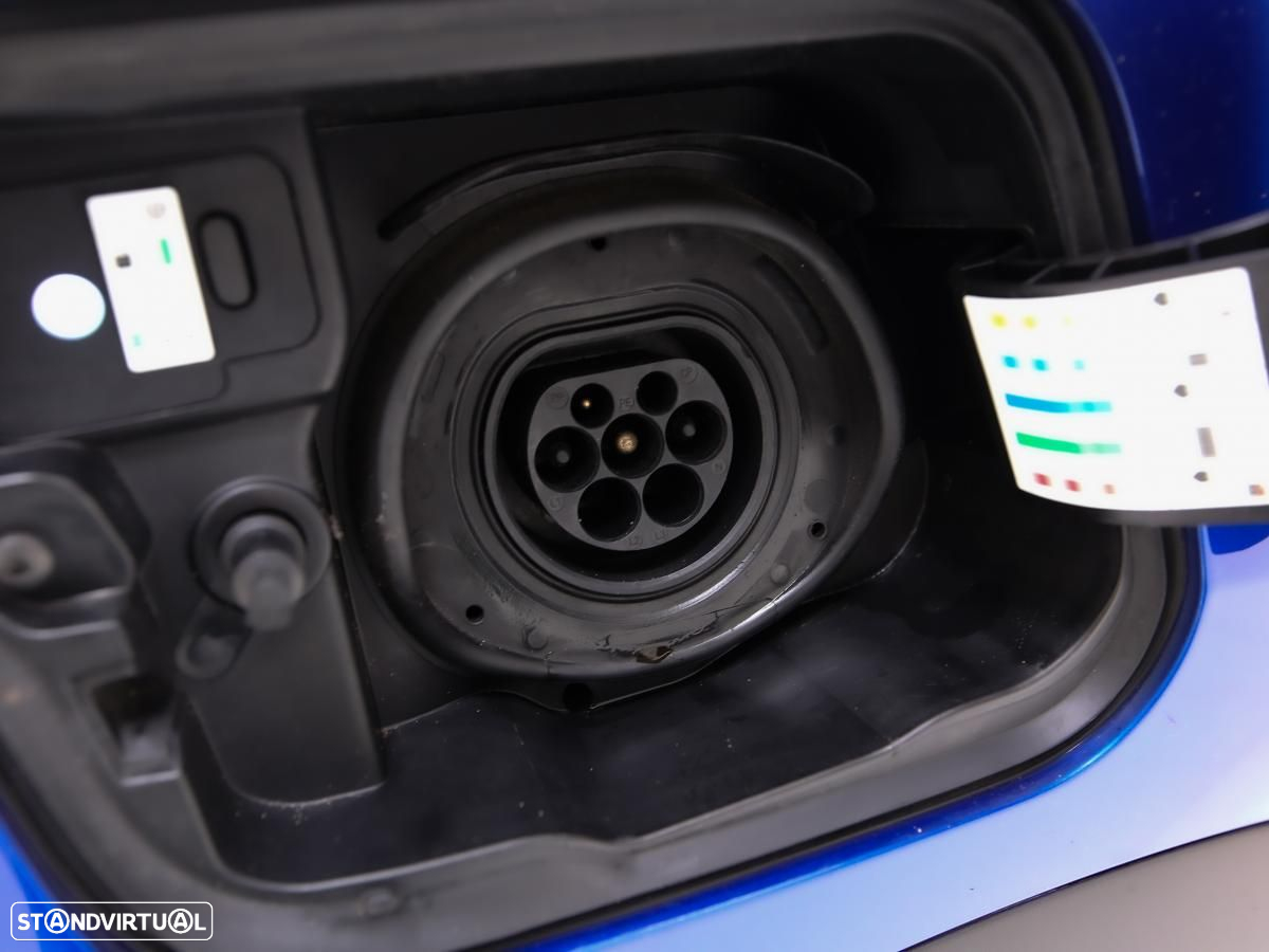 Renault Captur E-TECH PLUG-in 160 INTENS - 14