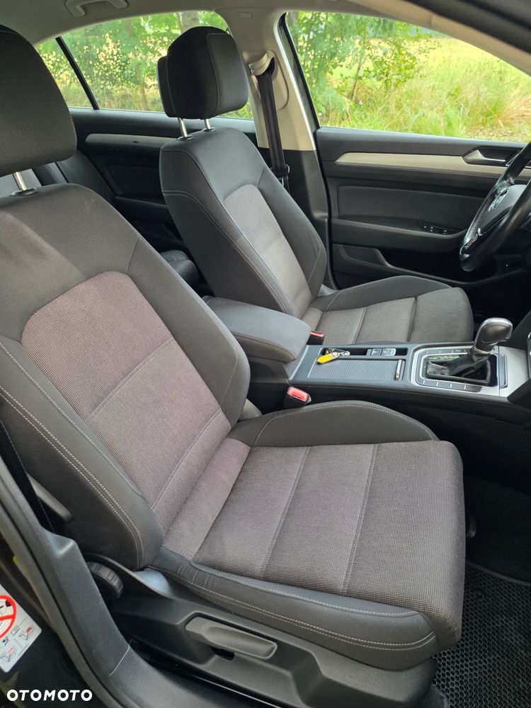 Volkswagen Passat 2.0 TDI BMT Comfortline DSG7 - 29