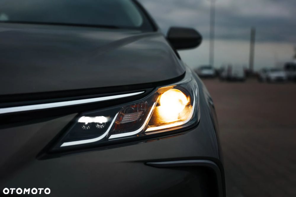 Toyota Corolla - 9