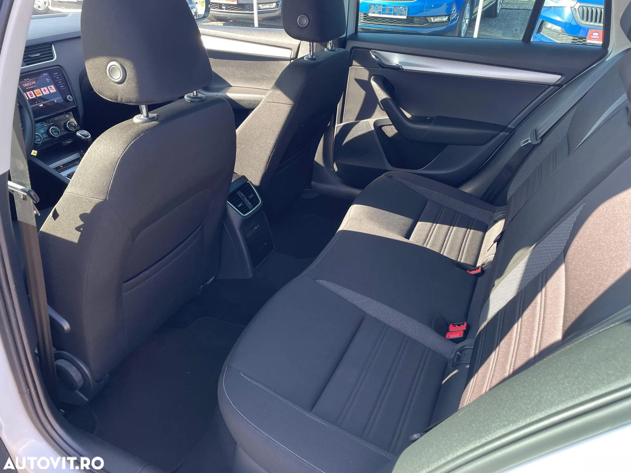 Skoda Octavia Combi Diesel 1.6 TDI Style - 36