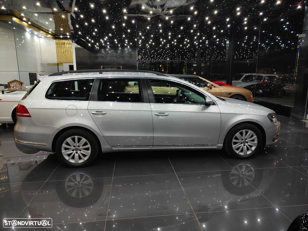 VW Passat Variant 1.6 TDI Confortline Navig - 4