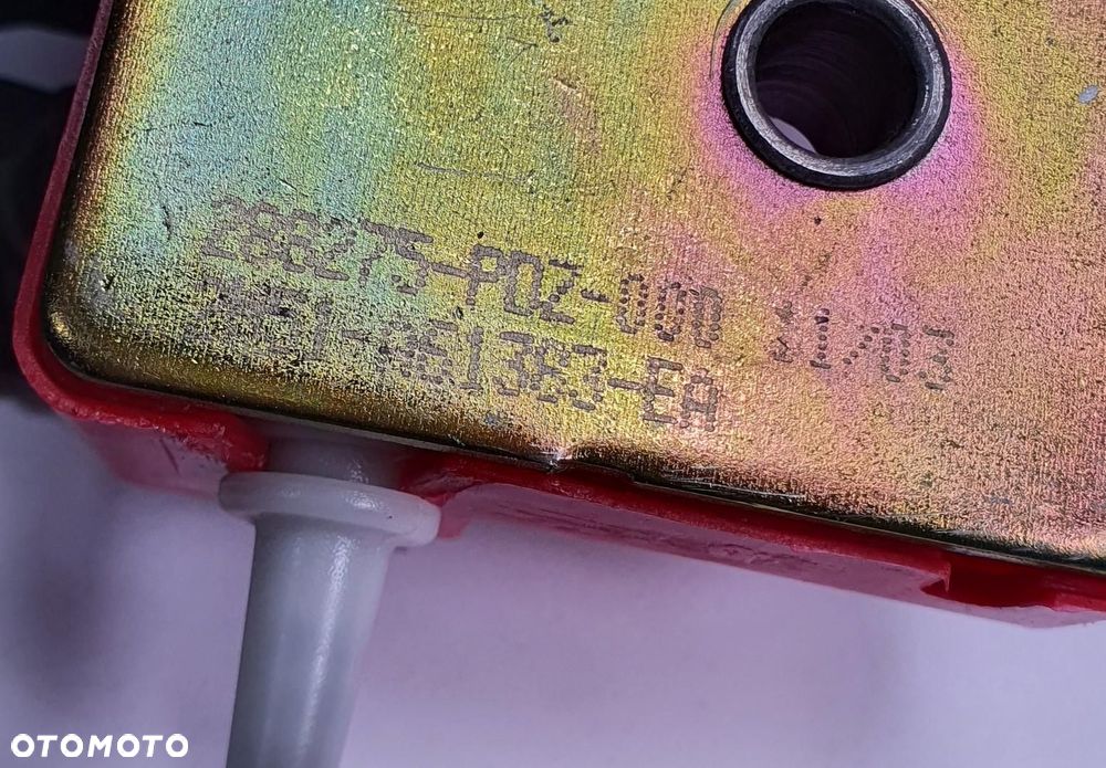 ZAMEK ZATRZASK KANAPY LEWY TYŁ FORD FOCUS MK1 2M51-A61383-EA - 4