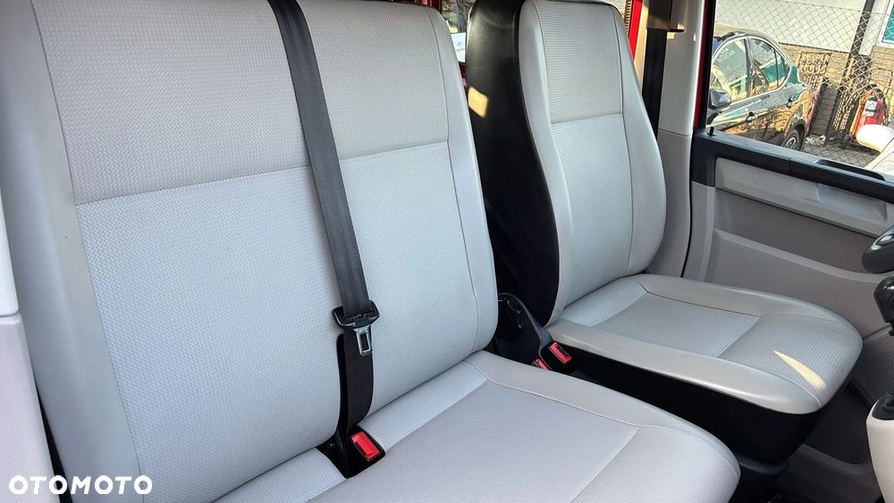 Volkswagen Transporter T6 - 18