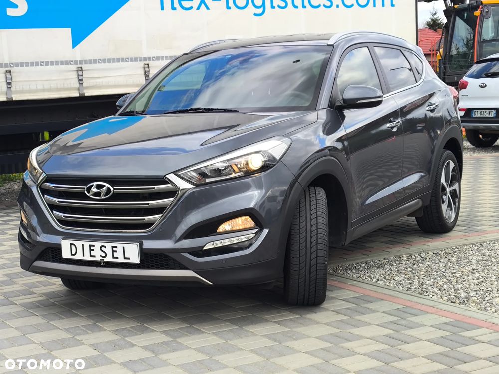 Hyundai Tucson 1.7 CRDI BlueDrive Style 2WD - 2