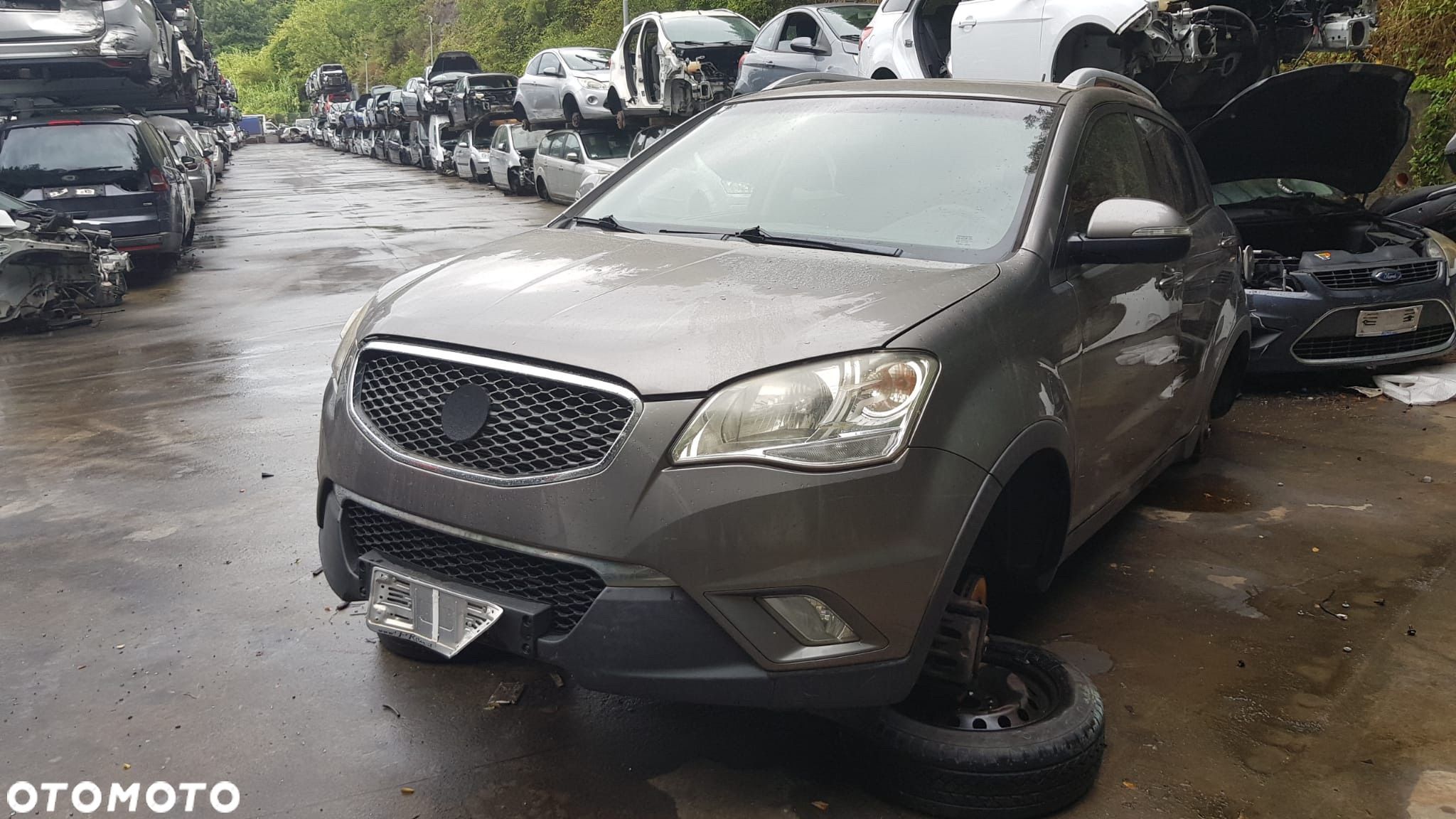 SSANGYONG KORANDO III PRZED LIFT EAX MASKA - 1