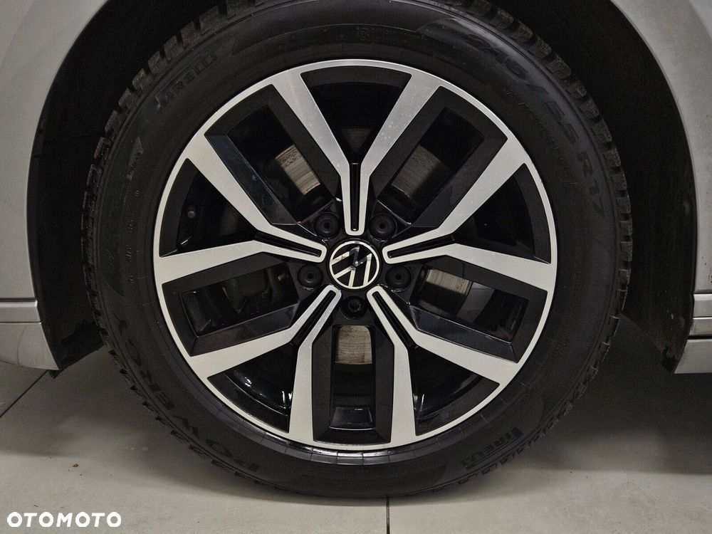 Volkswagen Passat - 29