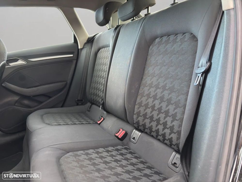 Audi A3 Sportback 1.6 TDI Attraction - 10