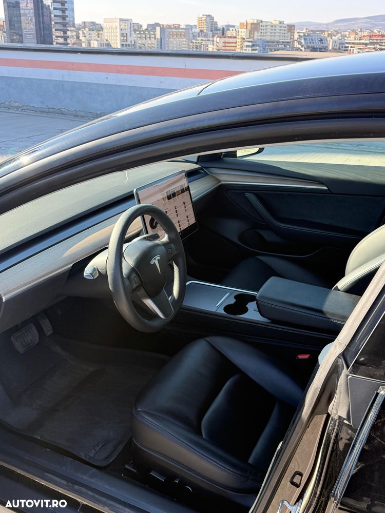 Tesla Model 3 Standard Reichweite Plus Hinterradantrieb - 10