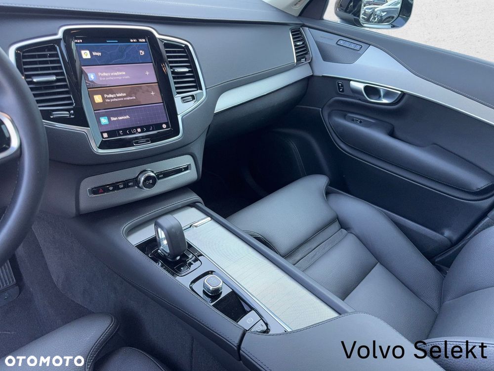Volvo XC 90 - 17