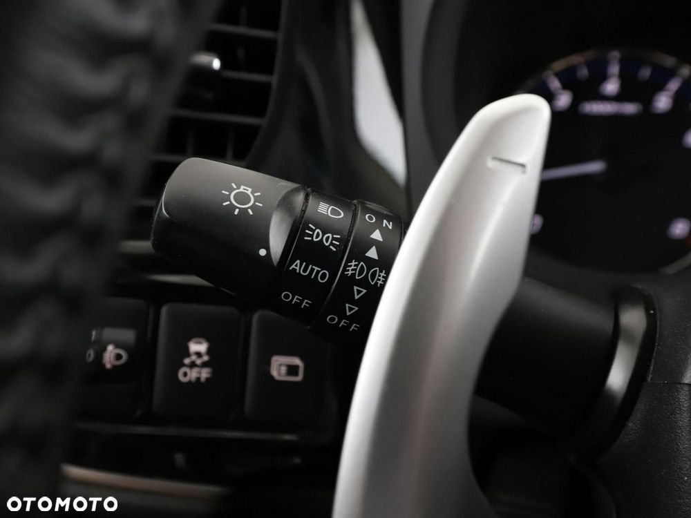 Mitsubishi Outlander 2.0 2WD CVT Diamant Edition+ - 33