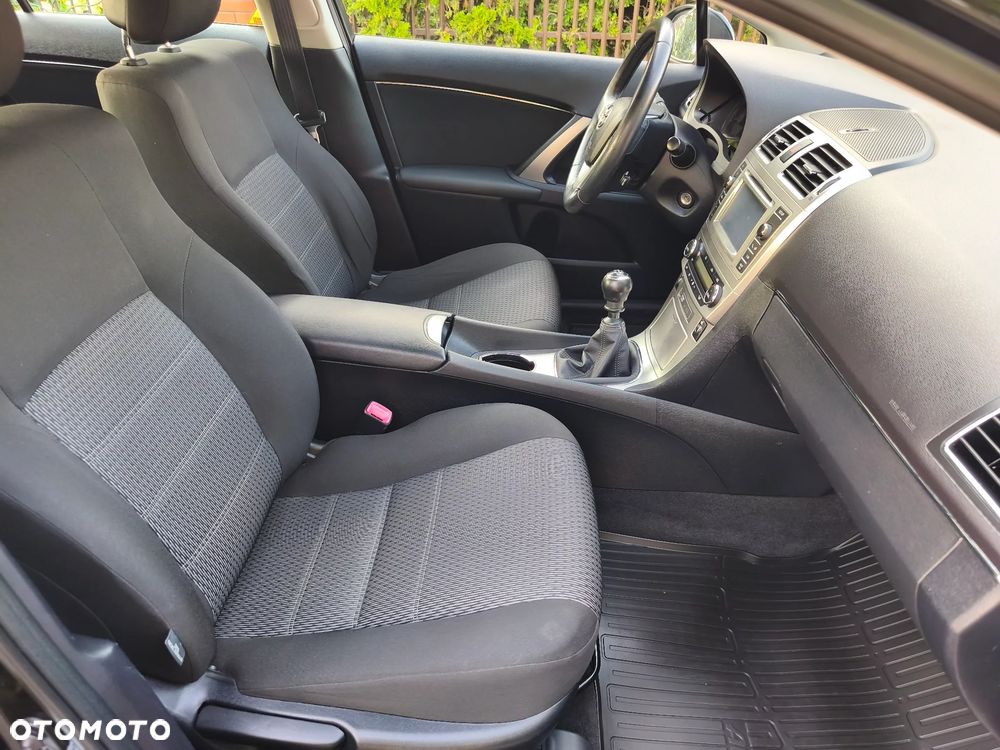 Toyota Avensis 1.8 Business Edition - 27