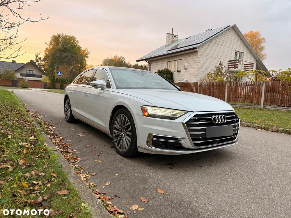 Audi A8 2019 photo 2
