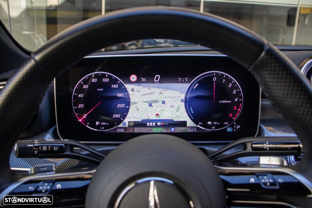Mercedes-Benz C 300 de AMG Line - 16