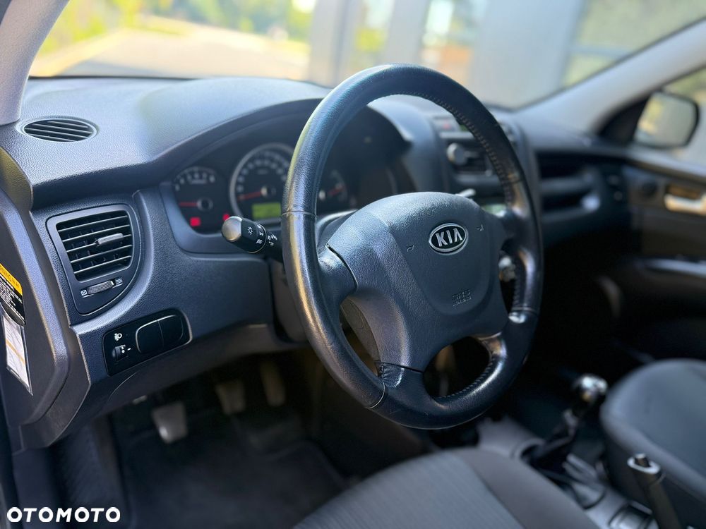 Kia Sportage 2.0 2WD Cup - 16