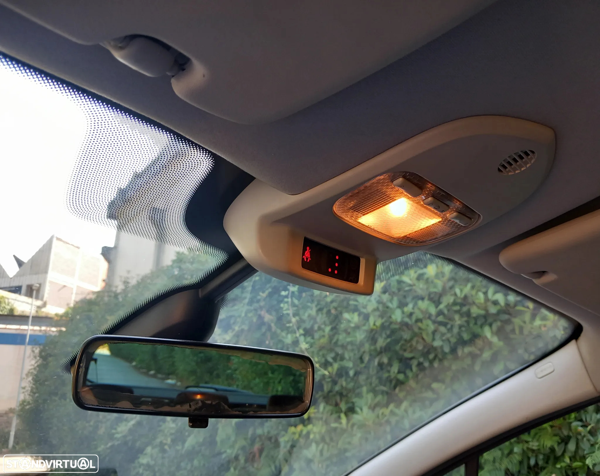 Peugeot 3008 1.6 HDi Active - 23
