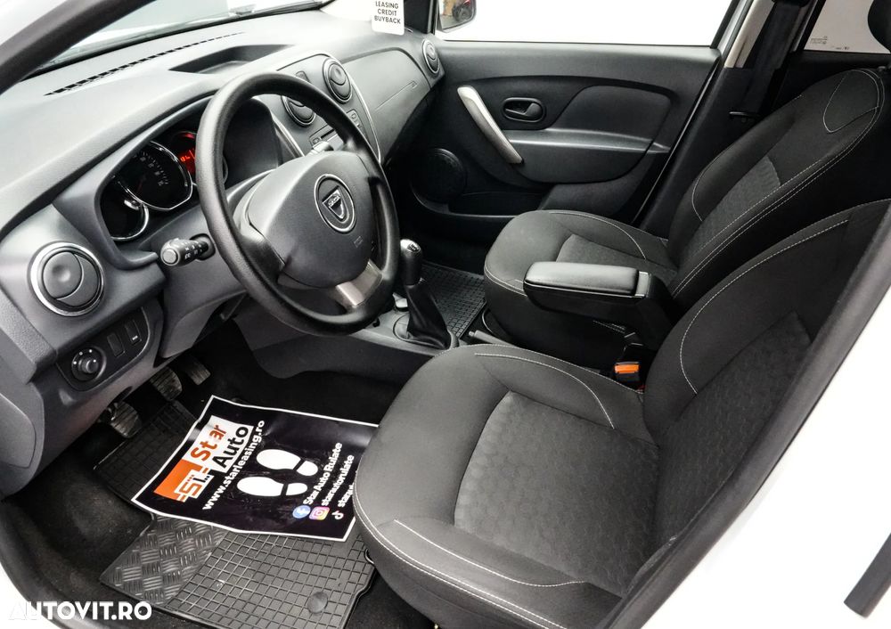 Dacia Sandero 0.9 TCe Laureate - 11