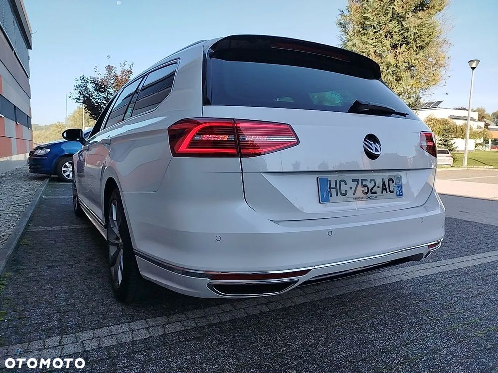 Volkswagen Passat - 38