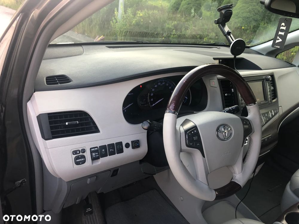 Toyota Sienna 3.5 V6 Limited AWD - 7