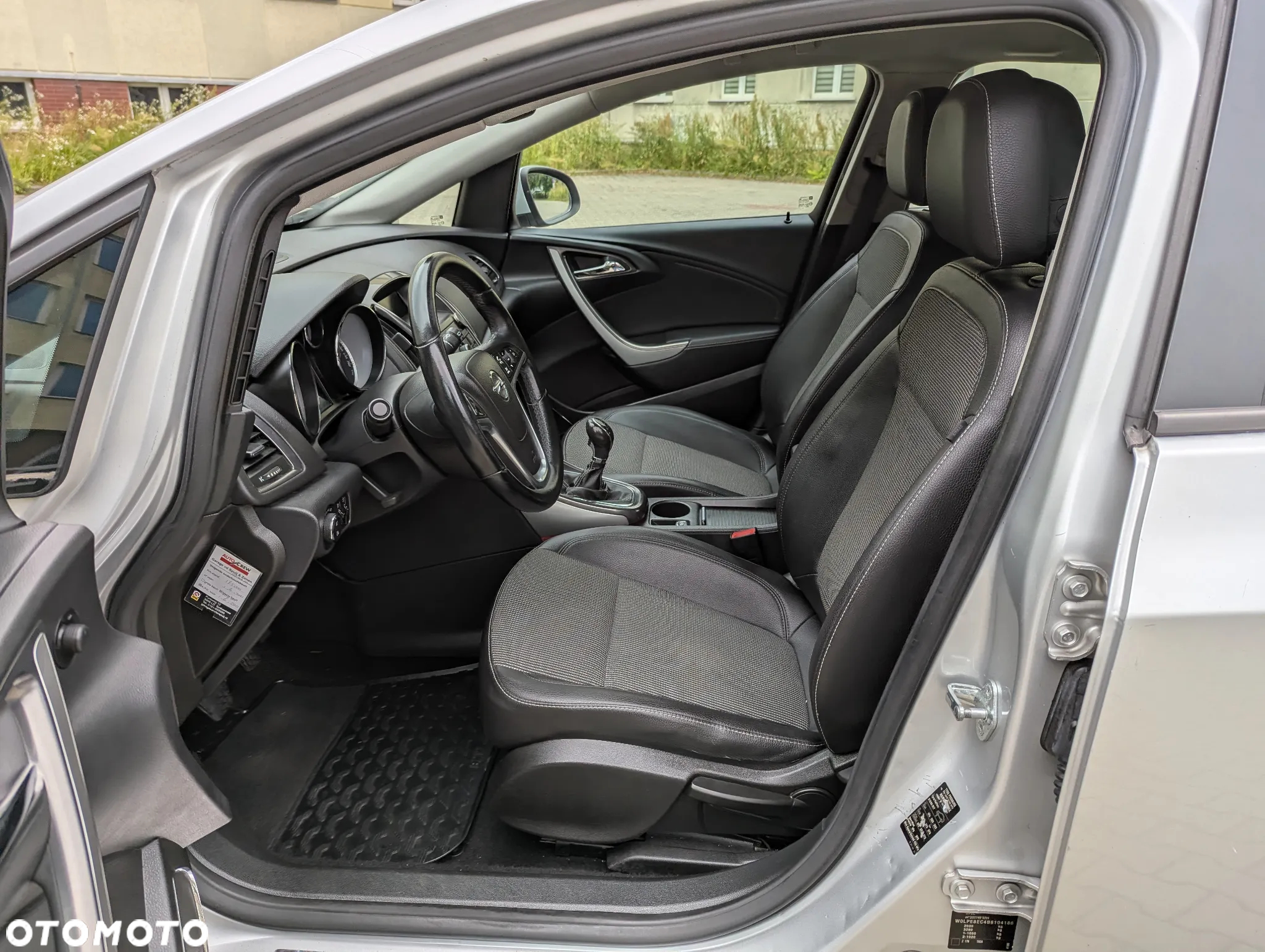 Opel Astra IV 1.4 T Sport - 30