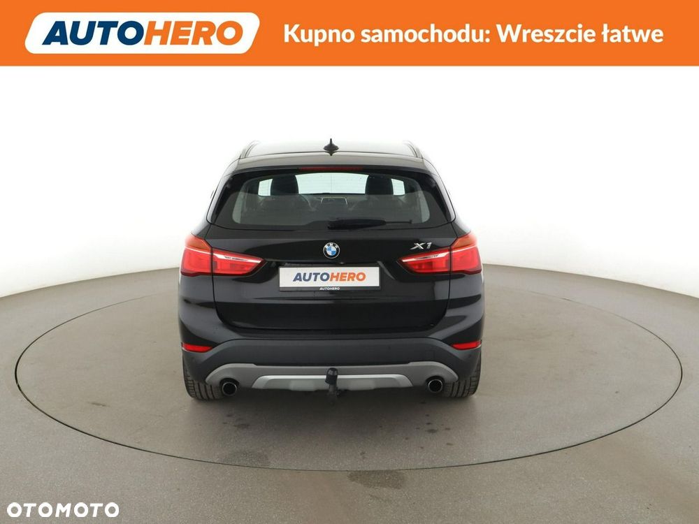 BMW X1 sDrive20i GPF xLine - 7