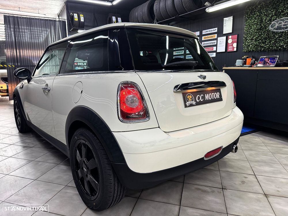 MINI 3 Portas One 1.4 - 7