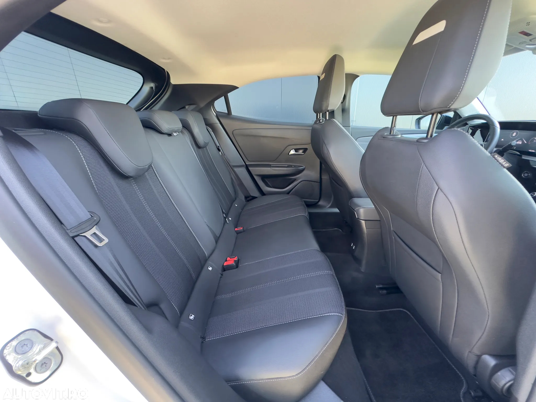 Opel Mokka Mokka-e 50 kWh Elegance - 24