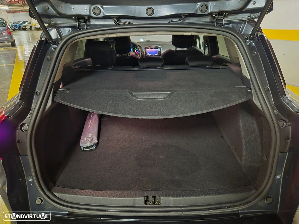 Renault Clio Sport Tourer dCi 90 Limited - 31