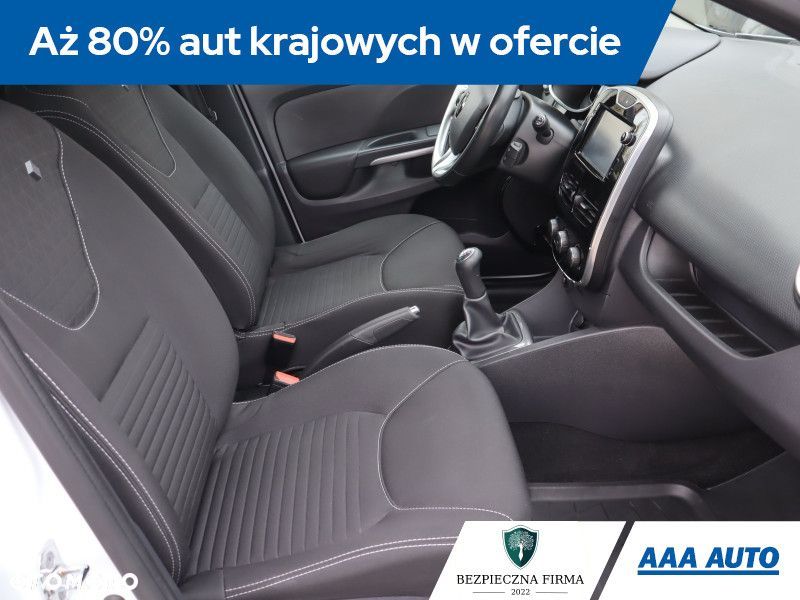 Renault Clio - 11