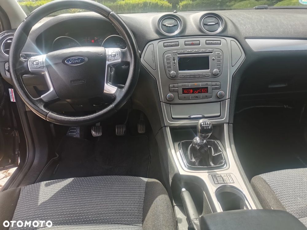 Ford Mondeo 2.0 TDCi Titanium - 8