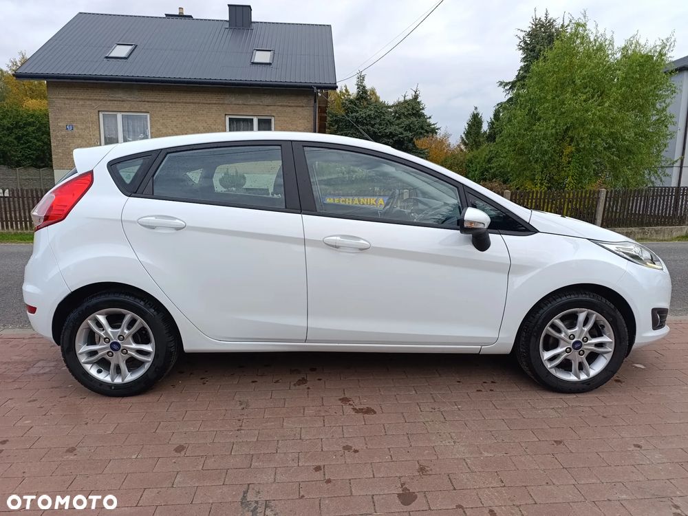 Ford Fiesta - 27