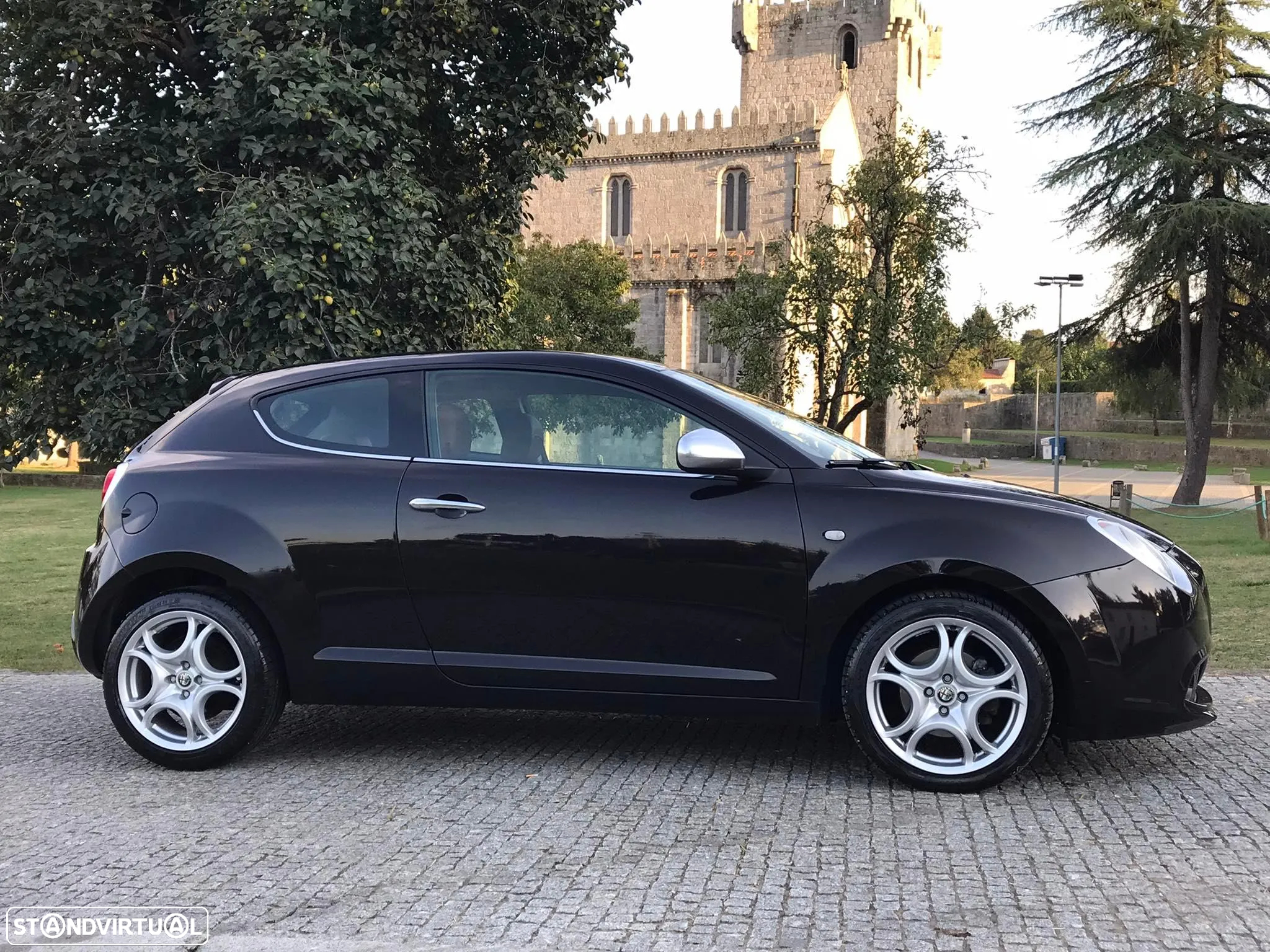 Alfa Romeo MiTo 1.3 JTD Distinctive - 11