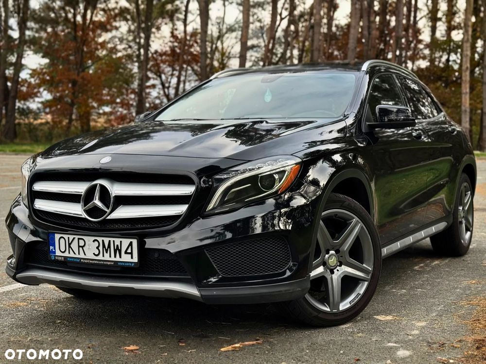 Mercedes-Benz GLA 250 7G-DCT AMG Line - 1