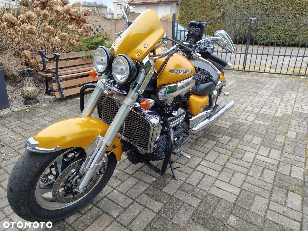 Triumph Rocket - 7