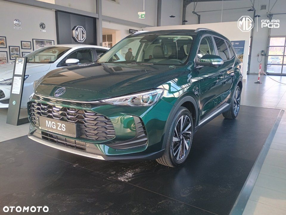 MG ZS - 3