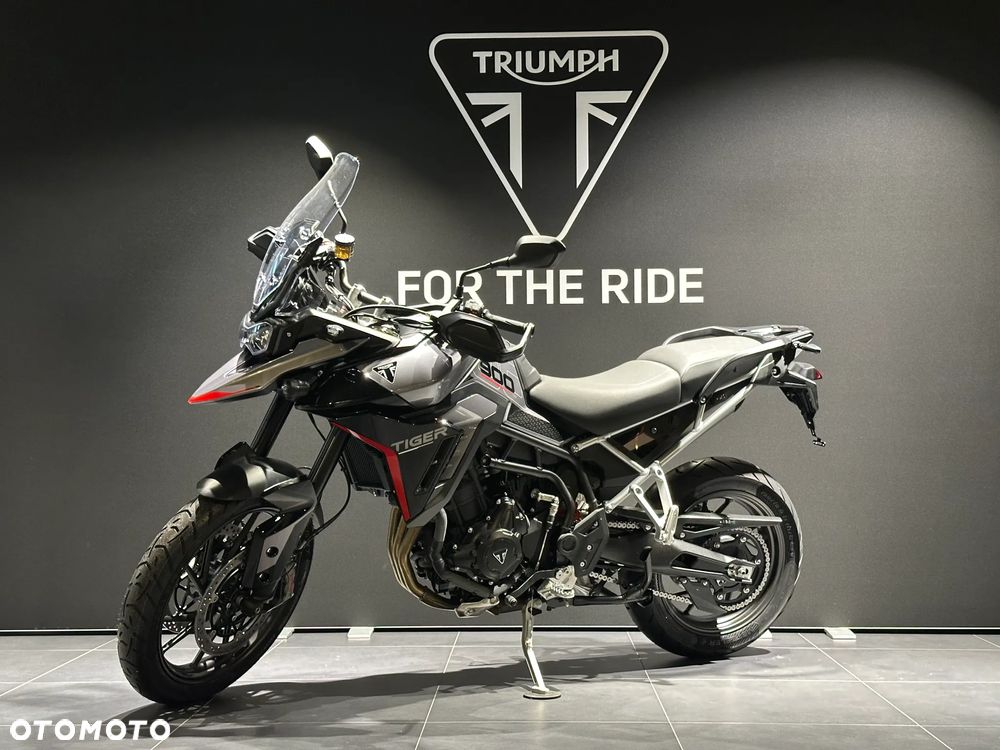 Triumph Tiger - 2