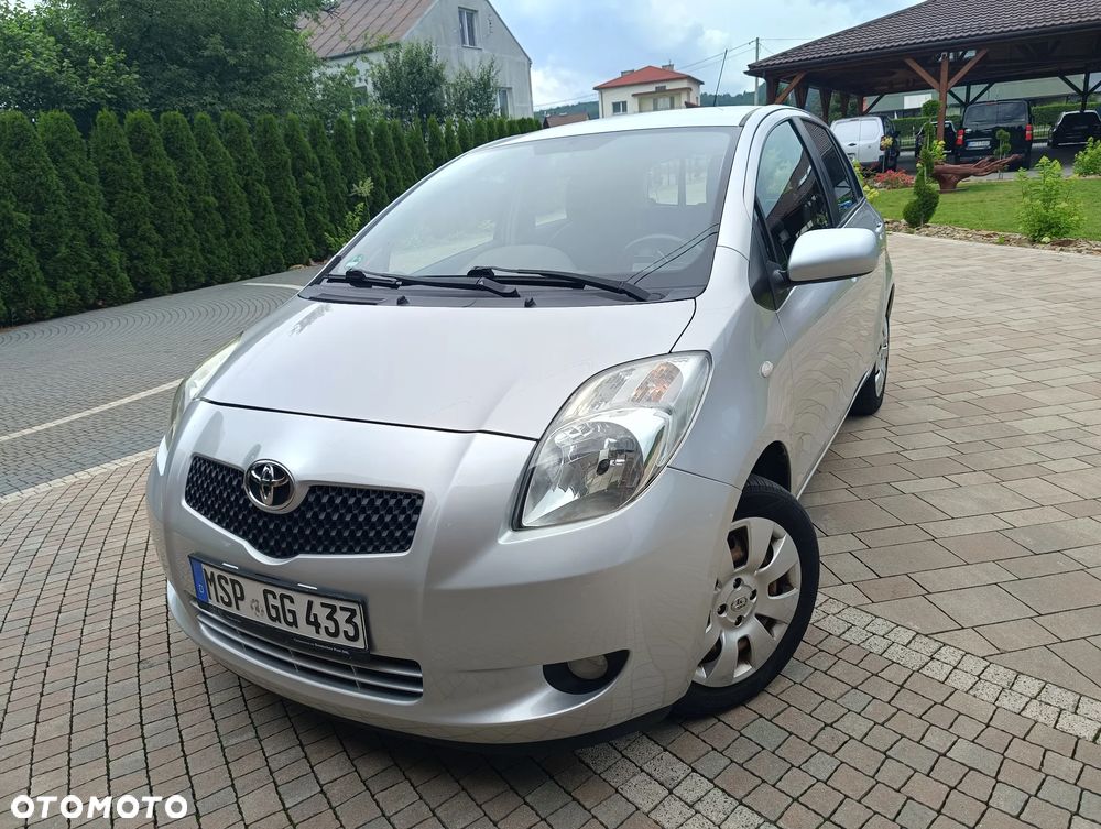 Toyota Yaris 1.0 VVT-i - 1