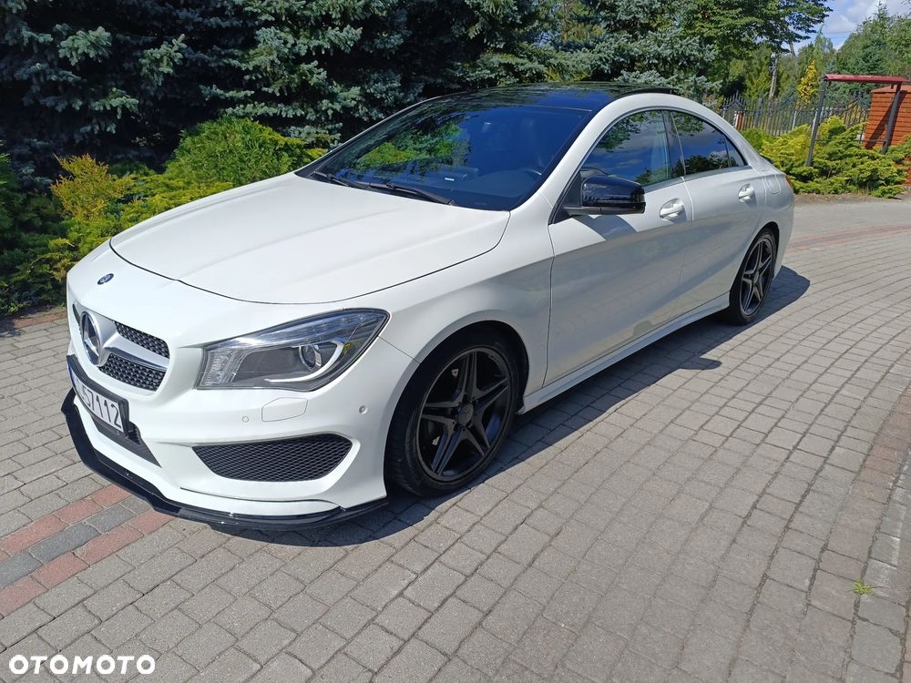 Mercedes-Benz CLA 200 7G-DCT AMG Line - 2