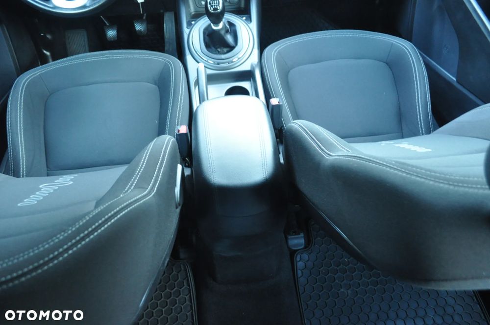 Kia Sportage 1.6 GDI Business Line 2WD - 29