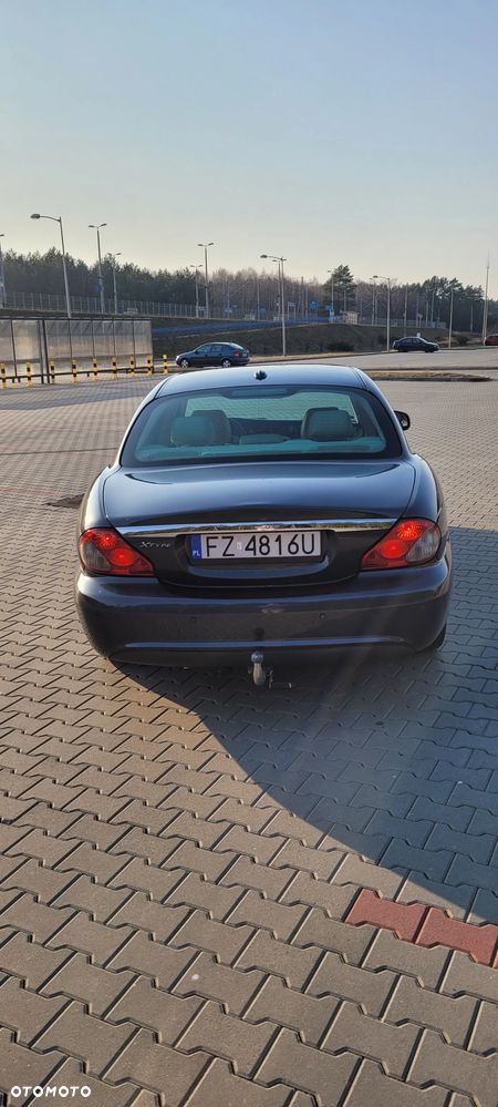 Jaguar X-Type 2.0 D Classic - 17