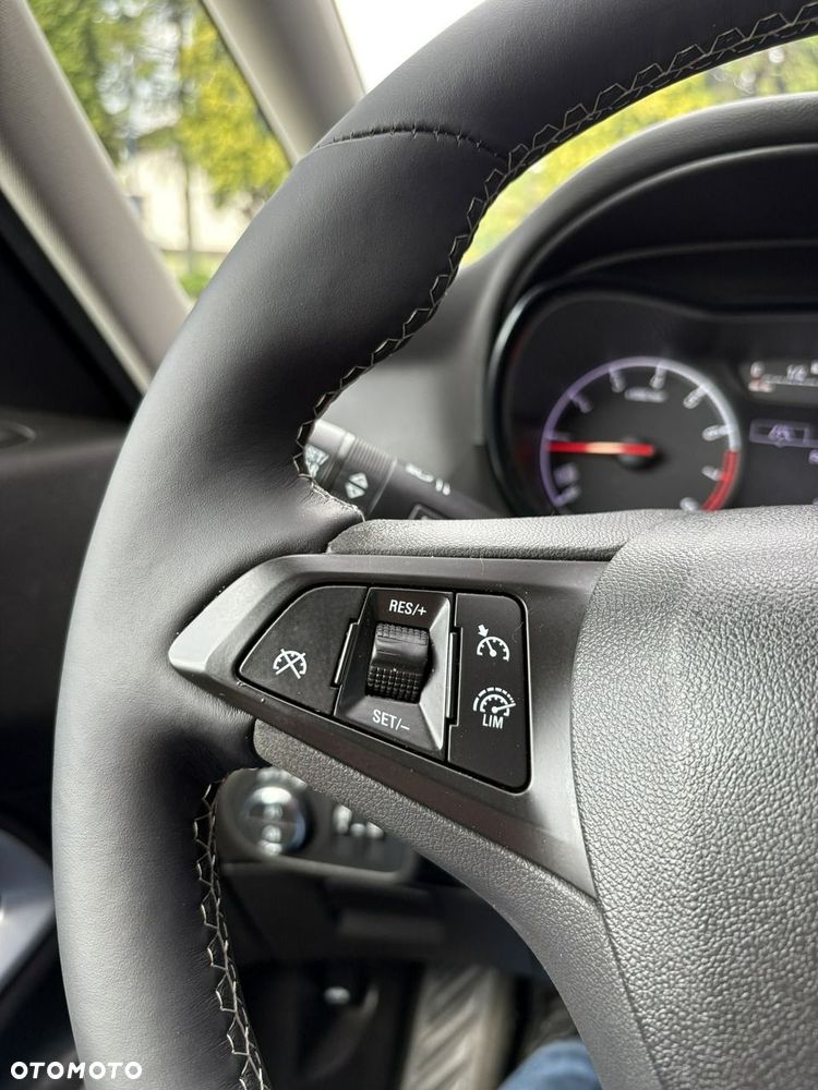 Opel Zafira - 22