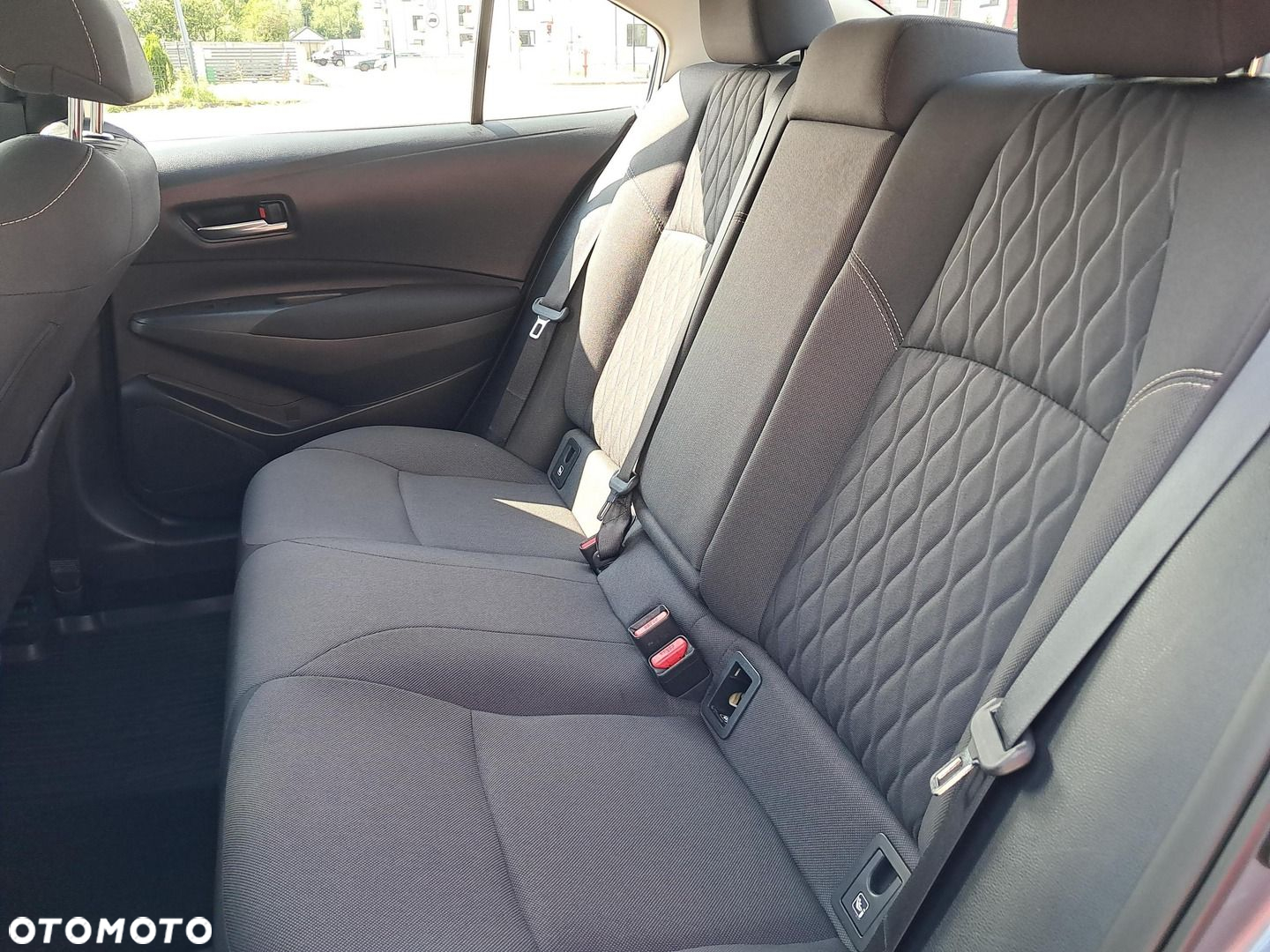 Toyota Corolla - 16