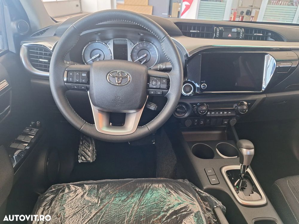 Toyota Hilux 2.4D 150CP 4x4 Double Cab AT Style - 12