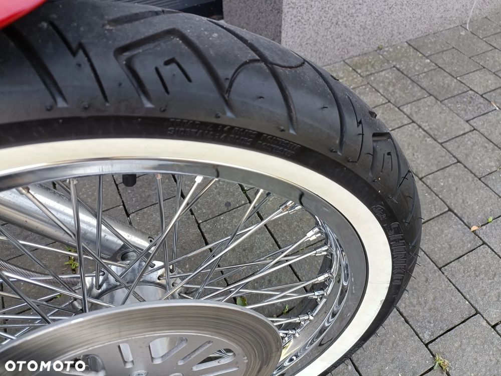 Suzuki Intruder - 6