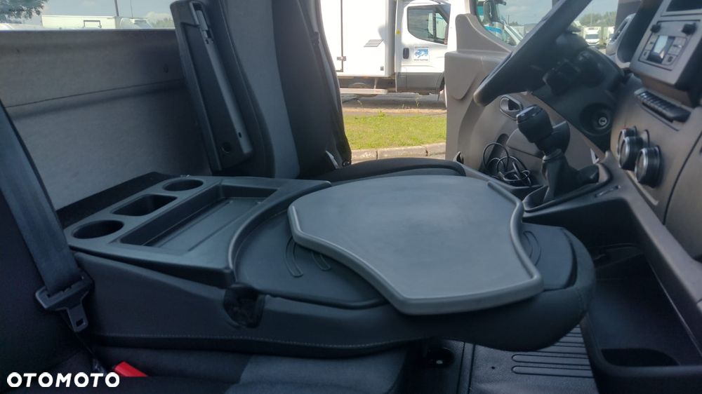 Renault Master Jegger autolaweta Pomoc Drogowa najazd 2,3 silnik 165KM HAK - 26