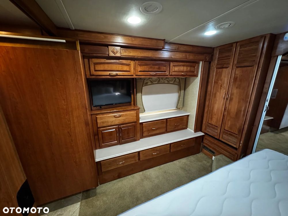 Inny Holiday Rambler Neptune 40 PBT - 15