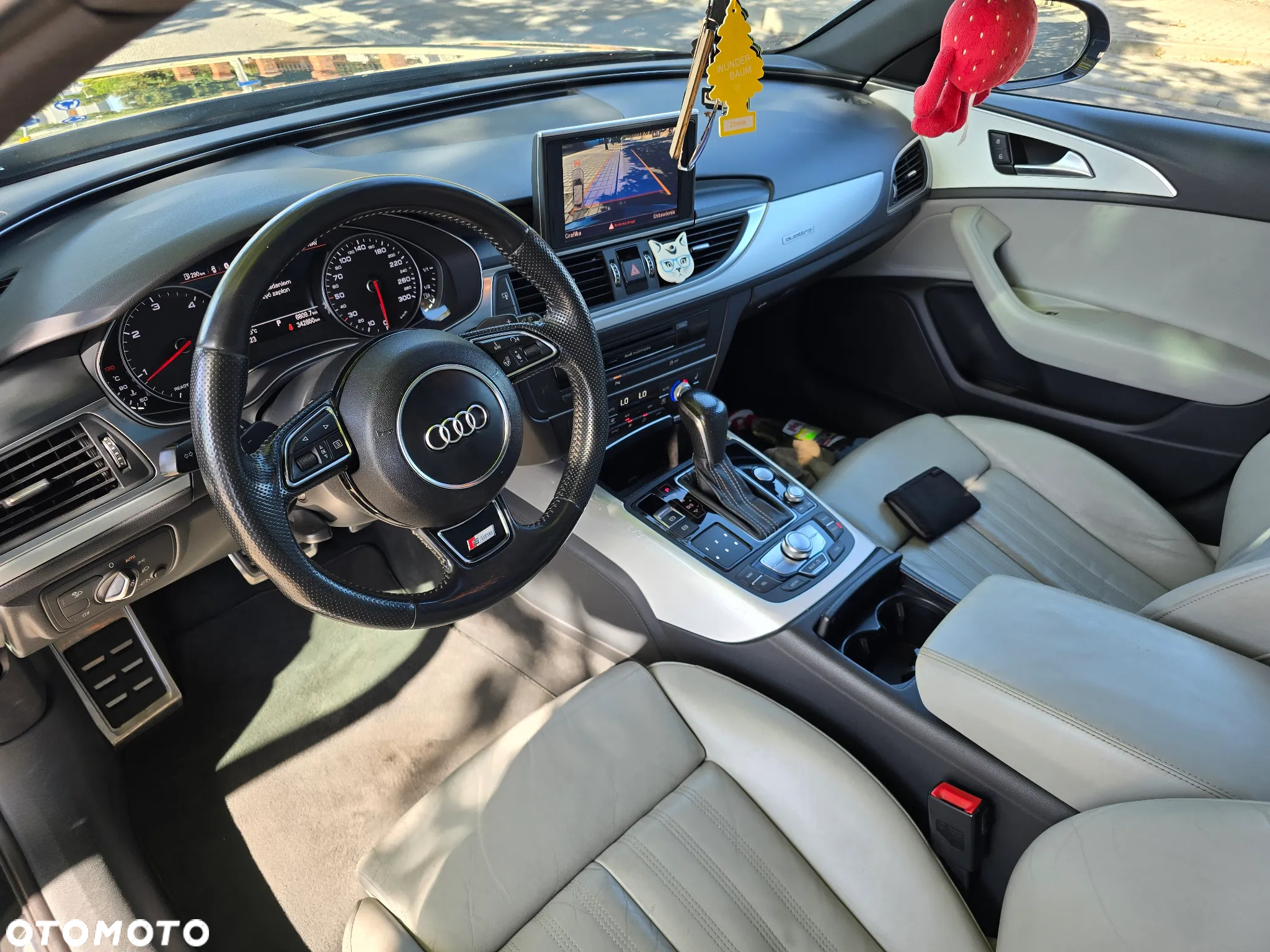 Audi A6 - 13