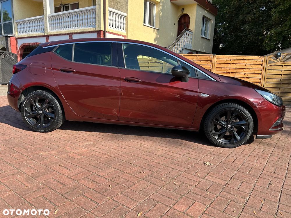 Opel Astra 1.4 T Dynamic S&S - 17