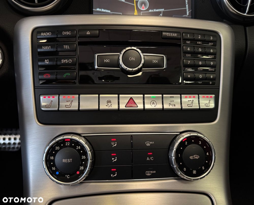 Mercedes-Benz SLK 350 - 18