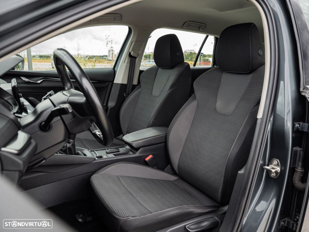 Skoda Octavia Break 2.0 TDI Ambition - 16