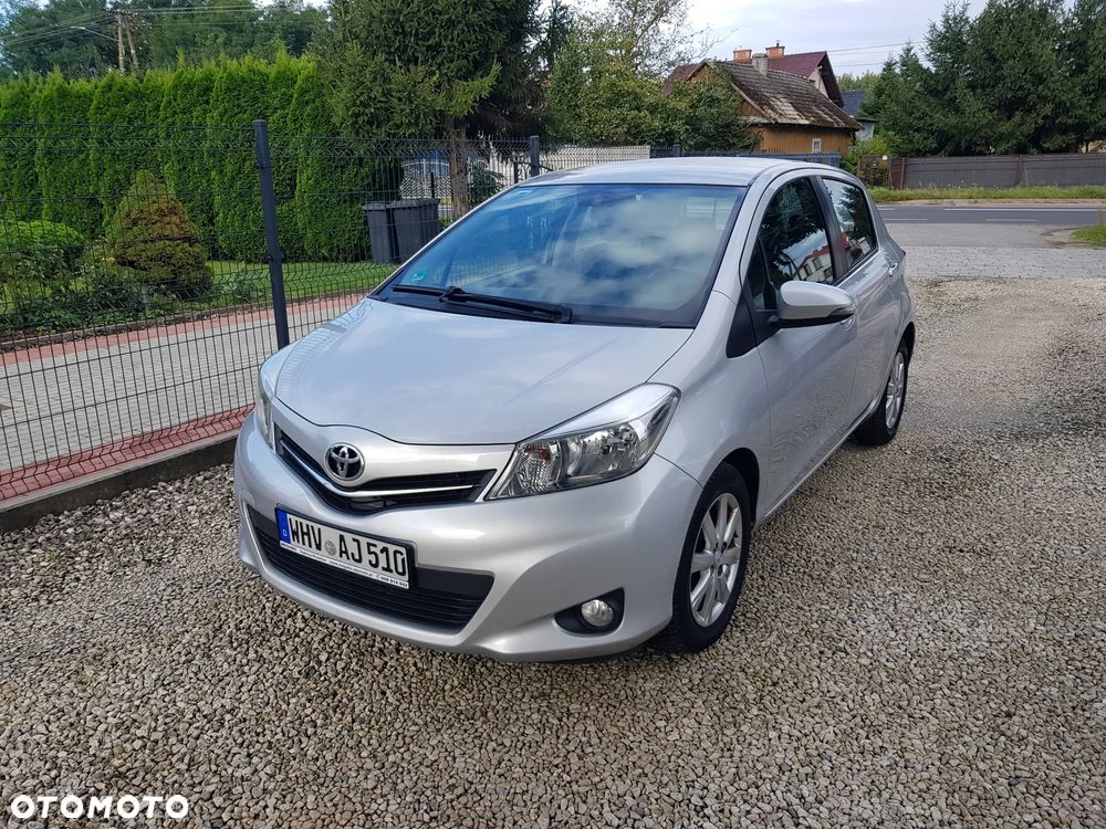 Toyota Yaris - 1